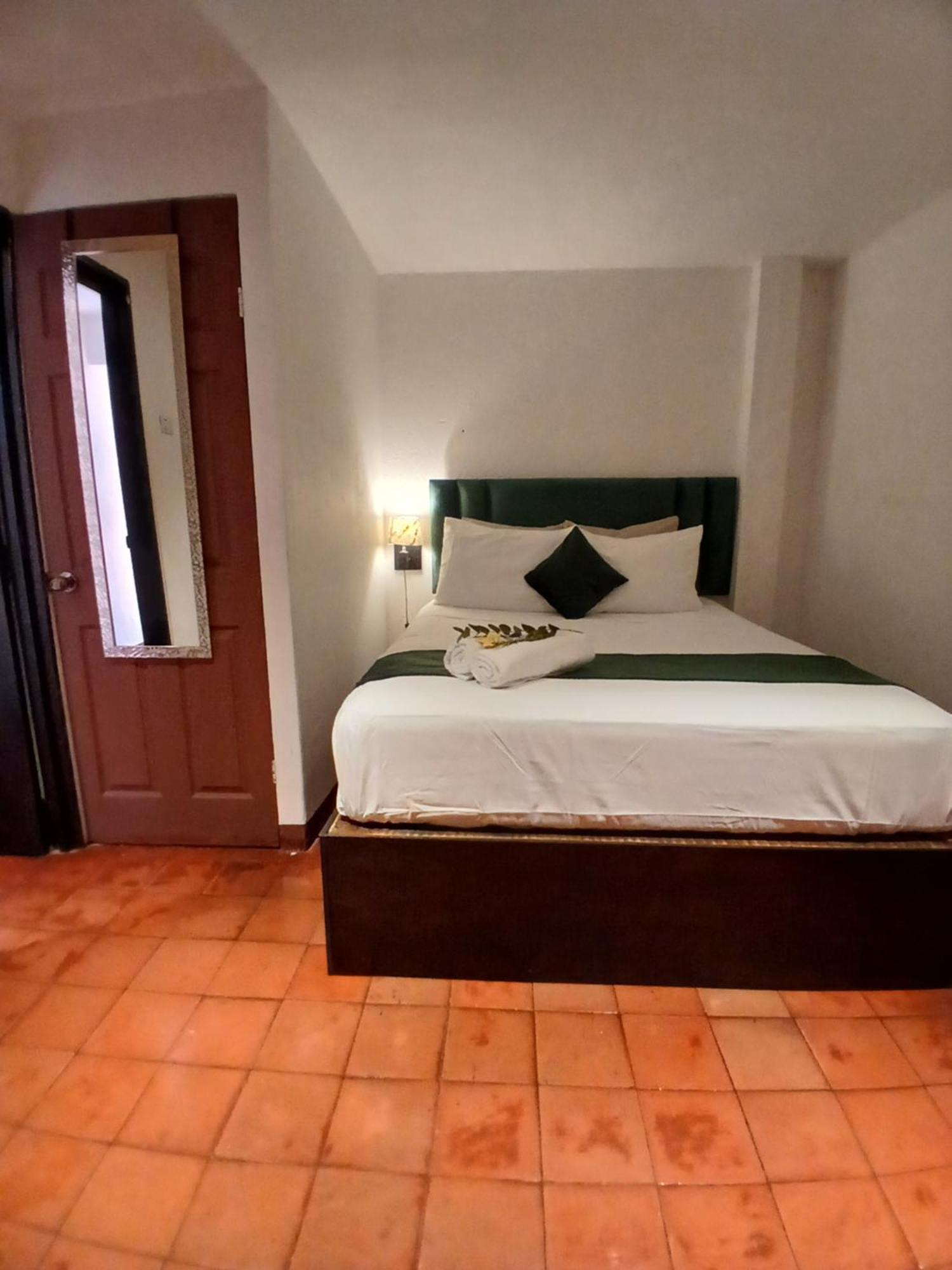 Hotel La Xinca Antigua Extérieur photo